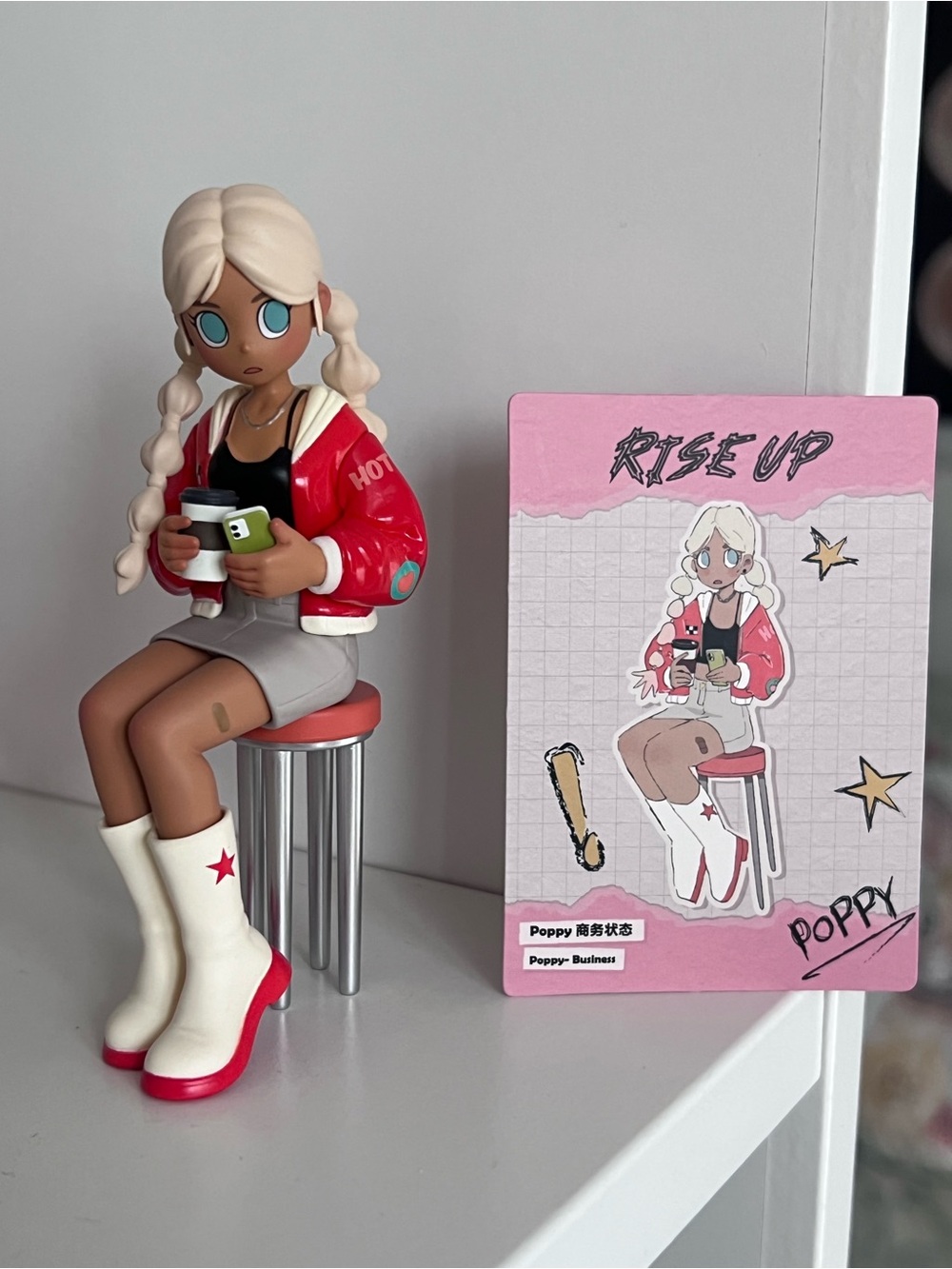 ✨POPMART - Peach riot Rise up series Poppy Business